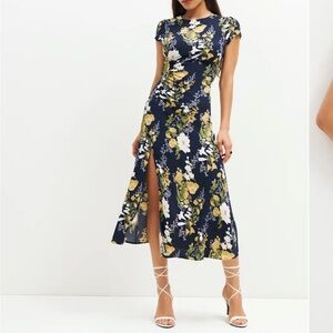 Reformation Frasier Dress - Size 6 - NWOT